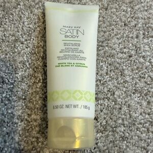 Mary Kay Satin Body Shea Scrub - White Tea & Citrus New